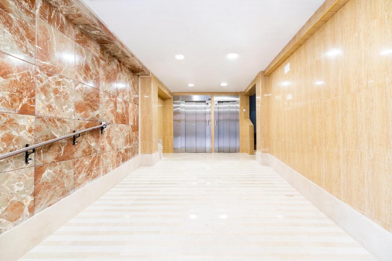 Piso Junto A Parque De Las Ciencias En Grenada Zewnętrze zdjęcie